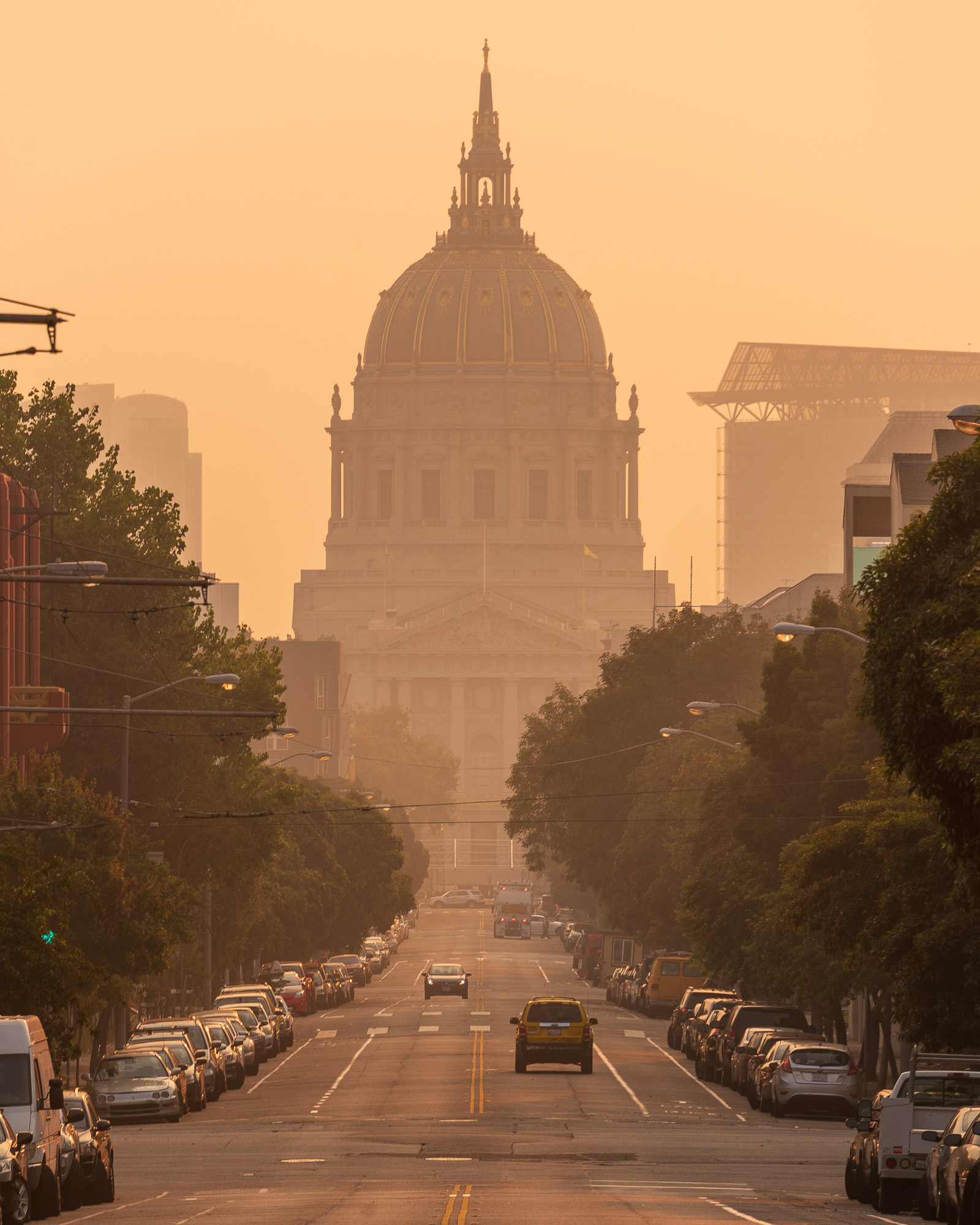 San Francisco City Hall in wildfire smoke