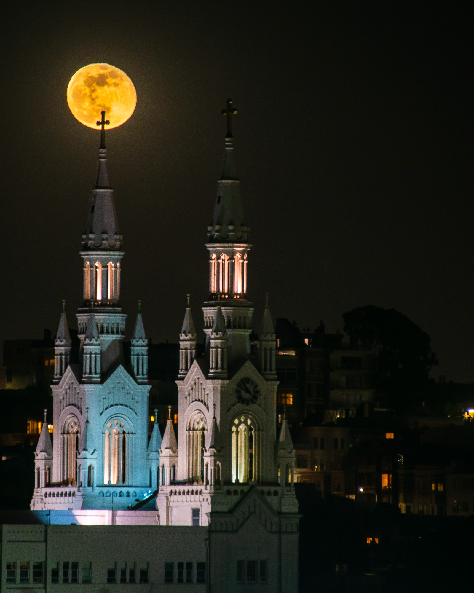 St. Ignatius Moonset